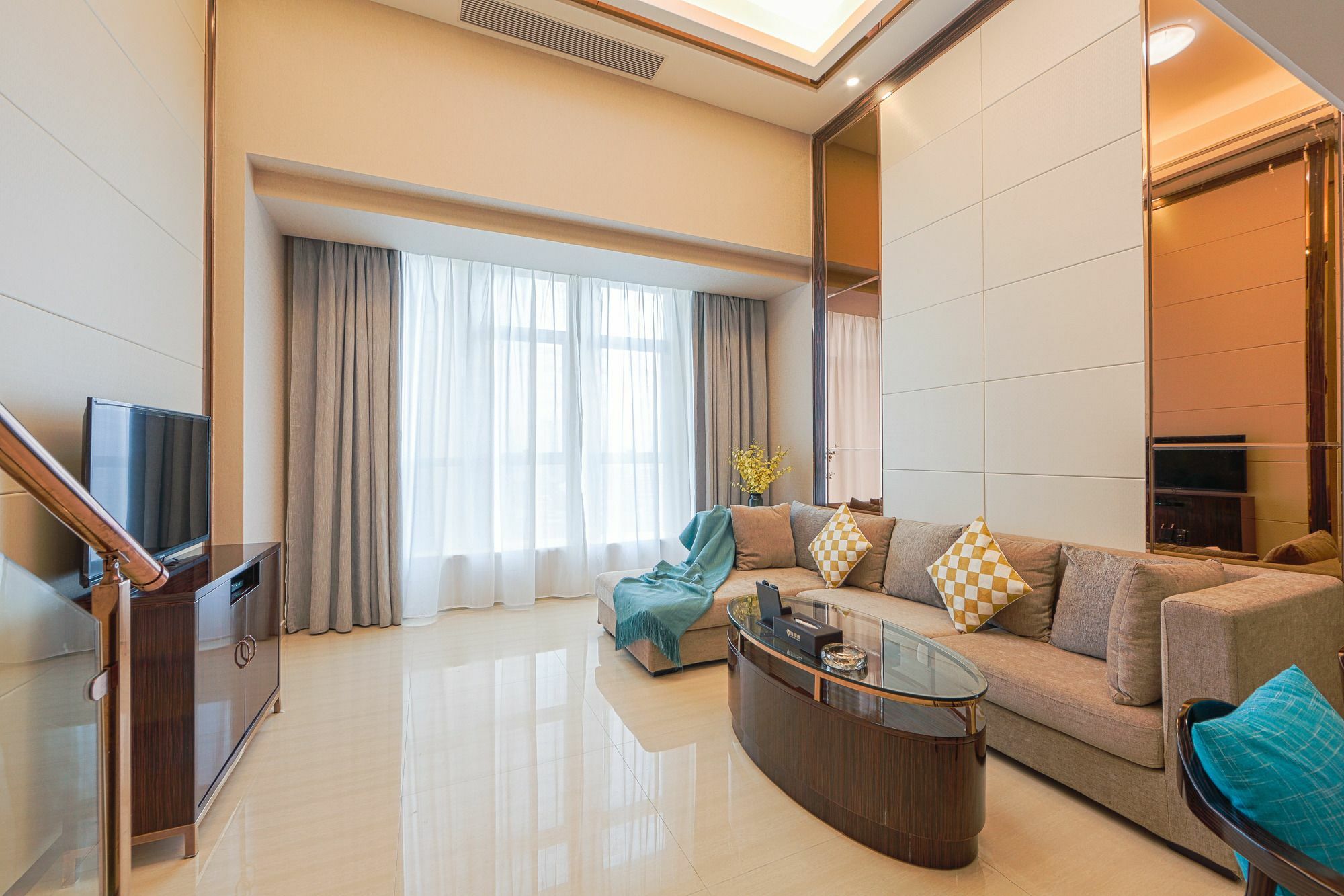 Waifiden Duplex Hotel Apartment Zhongyong Jinyu Branch-Free Shuttle Bus During The Canton Fair Eksteriør billede